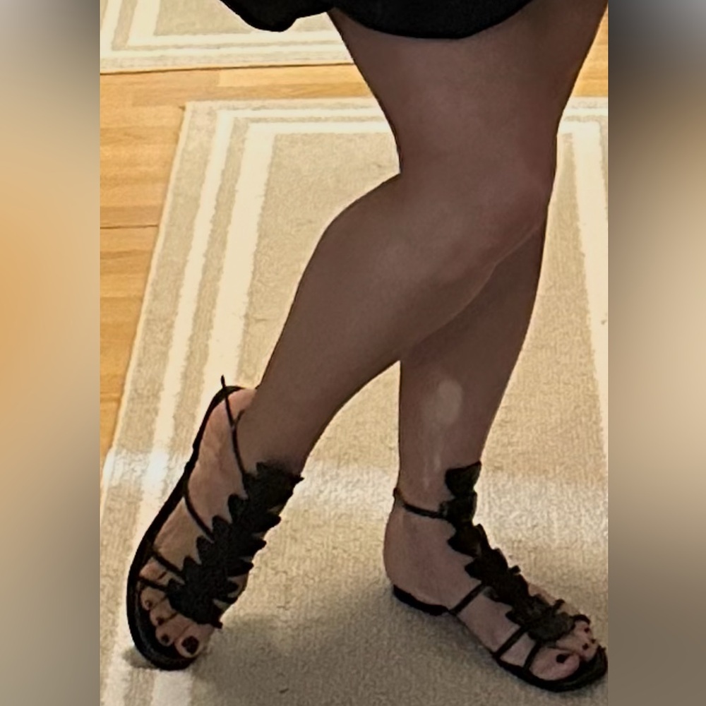 FENDI summer sandals size 7.5 or 38 European size - Picture 5 of 6
